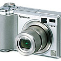 富士写、「FinePix E550/E510」の発売日を決定 画像