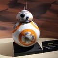 「スター・ウォーズの世界」　等身大BB-8も、個性あふれるプロジェクトが並ぶ展覧会