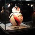 「スター・ウォーズの世界」　等身大BB-8も、個性あふれるプロジェクトが並ぶ展覧会