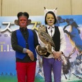 フクロウとのフォトセッション