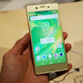 新端末の「Xperia X」