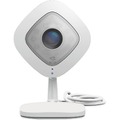 昨年7月に発売された「Arlo」の屋内専用ニューモデル「Arlo Q」。解像度や画角が「Arlo」より向上し、音声通話も可能になった（画像は公式Webサイトより）