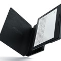 新機種は極薄・最軽量の「Kindle Oasis」！　アマゾンで予約受け付け開始 画像