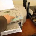 【動画】にゃんだ？FAX　VS　猫