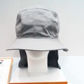 今回、参考出展された「IZANO HAT」。「IZANO CAP」のハット版といった位置づけだ（撮影：防犯システム取材班）