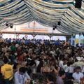 約13,000席が満席状態！札幌大通り公園に巨大なビアガーデンが出現！