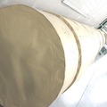 工場内には数々の中紙ロールが転がっていました
