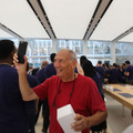 ニューヨークのワールドトレードセンターにオープンしたApple Store（C）Getty Images