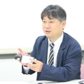 製品に関する説明をしてくれた三星ダイヤモンド工業のイメージングテクノロジー事業部 東日本営業所 営業チームリーダーの角田信氏（撮影：防犯システム取材班）