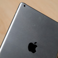 2013年発売のiPad Air　（C）Getty Images