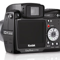 　コダックは、有効500万画素CCDと光学10倍ズームを搭載したデジタルカメラ「EasyShare DX7590 Zoom」を10月中旬以降に発売する。
