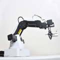 プログラミングの知識なしで動かせるロボットアーム「Dobot Arm Entry model」