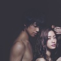 きつく抱き合う上戸彩と斎藤工…...映画「昼顔」のビジュアル公開