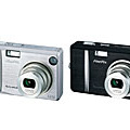 富士写、黄金比デザインの520万画素デジカメ「FinePix F455」 画像