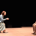 三谷幸喜作・演出舞台『不信～彼女が嘘をつく理由』（撮影：non）