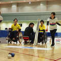 ロンブー田村と蛯原友里がパラリンピックの正式種目・ボッチャに挑戦！