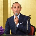 市川海老蔵、麻央への想いを語る「側にいたくて」