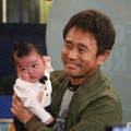 浜田雅功が鈴木亜美の赤ちゃんを抱っこ……今夜の『ダウンタウンなう』