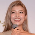 ローラ【写真：鶴見菜美子】