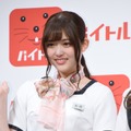 乃木坂46・白石麻衣、松村沙友理、高山一実が受付嬢など制服姿で登場