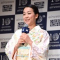 着物姿で登場した浅田真央（撮影：竹内みちまろ）