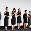 ブラックのドレスで登場した乃木坂46メンバー