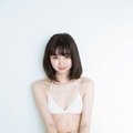 Seventeenモデルの江野沢愛美がセクシーすぎる水着姿！「男性にも女性にも見てほしい」