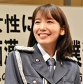 「女性による痴漢・盗撮撲滅キャンペーン」で一日警察署長に就任した飯豊まりえ