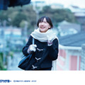 芦田愛菜が冬服姿を披露！制服、マフラー、手袋に「憧れてたんです！」