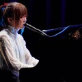 奥華子、「いつかやってみたかった」暗い楽曲のみを弾き語るワンマンライブを開催！