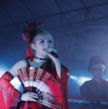 綾野ましろ、GARNiDELiA、春奈るなが「ガーデンズ・バイ・ザ・ベイ」で約5,000人の観客を魅了