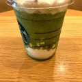 本格抹茶の味わいにフワサク食感が楽しい！スタバの「抹茶 スモア フラペチーノ」を食べてみた