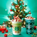 スタバ、クリスマスツリーモチーフのピスタチオを使ったフラペチーノを明日発売