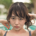 山田杏奈ファースト写真集「PLANET NINE」（東京ニュース通信社刊）