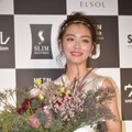 内田理央、ウェディングドレスに喜びつつ婚期を心配？「超遠のいてそうです（笑）」