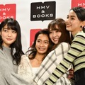 左から／松川菜々花、遠山茜子、みうらうみ、黒木麗奈【写真：竹内みちまろ】