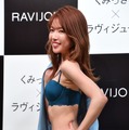 舟山久美子【写真：竹内みちまろ】