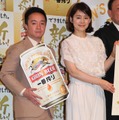 濱田岳、石田ゆり子【撮影：小宮山あきの】