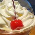 プリンにしては爽やかすぎ！で、そこがいい！スタバの「プリン アラモード フラペチーノ」を飲んできた！