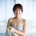 劇団4ドル50セントの美女・福島雪菜、ヤンキー座りで稽古見学!?