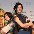 スイス代表のコスプレイヤー（『ファイナルファンタジー7』より、ザックス・フェア、ユフィ・キサラギ）【撮影：浜瀬将樹】