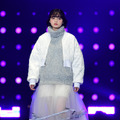 【TGC 2019】欅坂46平手友梨奈、TGCにサプライズ登場＆微笑みも