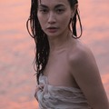 大人の色気が凝縮！長谷川京子が16年ぶりに写真集を発売