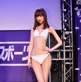 安井まゆ【写真：竹内みちまろ】