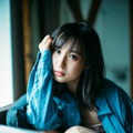 写真は中崎絵梨奈（「崎」は「たつさき」が正式表記）の公式Twitterから（※写真は所属事務所より掲載許諾をいただいております）