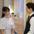 左から）深田恭子、瀬戸康史（C）フジテレビ