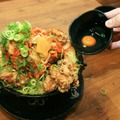 「極楽 肉ニクにくツリーすた丼」メディア試食会【撮影：小宮山あきの】