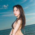 NMB48・横野すみれ 1st写真集『あなたの横の』 撮影：Takeo Dec. 発売元：ヨシモトブックス