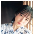 日向坂46・齊藤京子 1st写真集『とっておきの恋人』（発行：主婦と生活社、撮影：岡本武志） 紀伊国屋書店版裏表紙