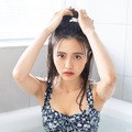 『新田さちか 1st PHOTO BOOK』発行：主婦の友社、撮影：熊木優（io）